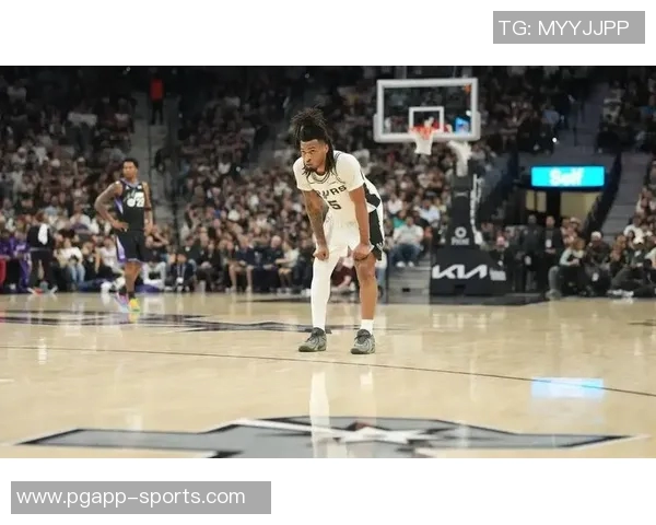 文班回归首发未能延续马刺八连胜爵士成功终结连胜纪录